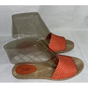 UGG Women's Orange Slide sandal Sz 7